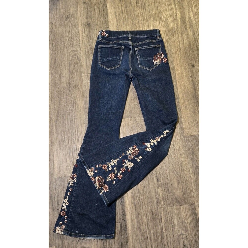 Driftwood Farrah Women's Flare Jeans Floral Embroidered Boho Stretch Denim 26X32 - Picture 2 of 7